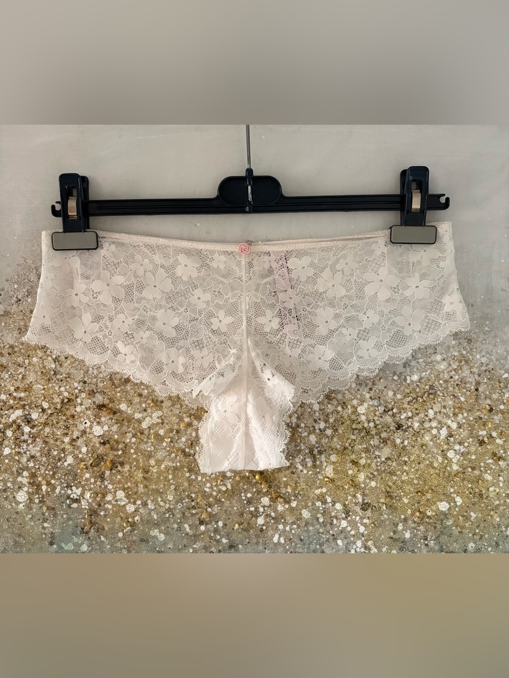Victoria’s Secret Dream Angels White Lace Cheeky Panty (NWT)